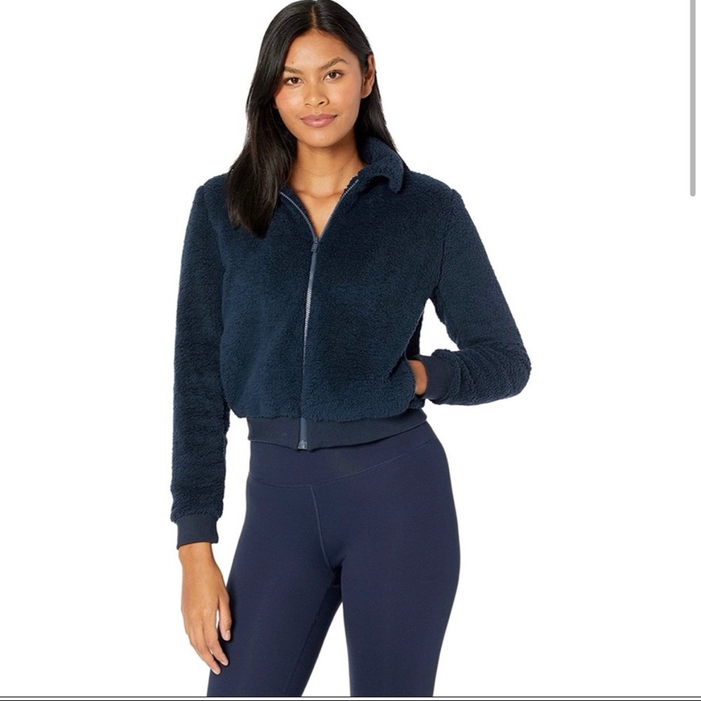RARE Navy blue beyond yoga cropped Sherpa jacket